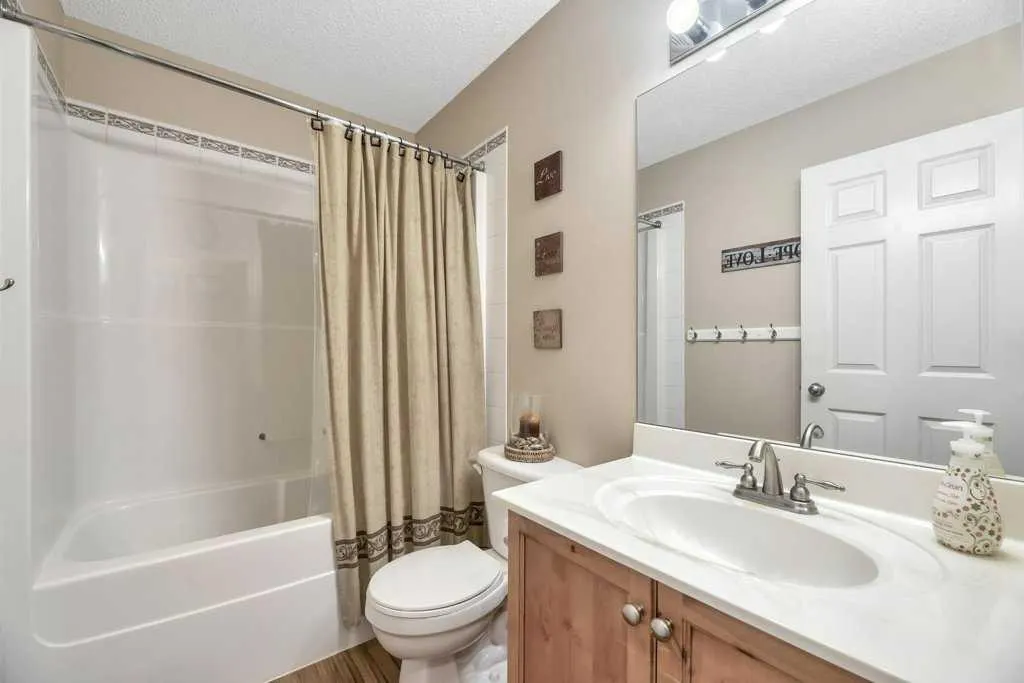 285 West Creek Springs