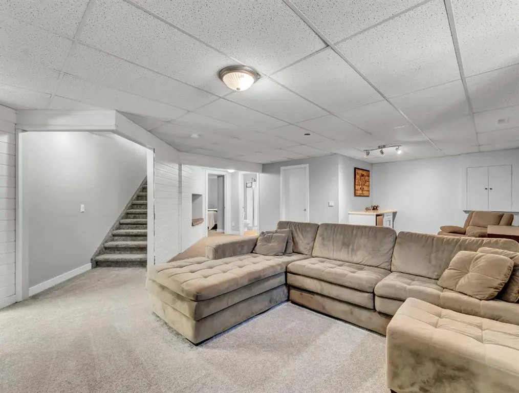 49 Vista Road SE