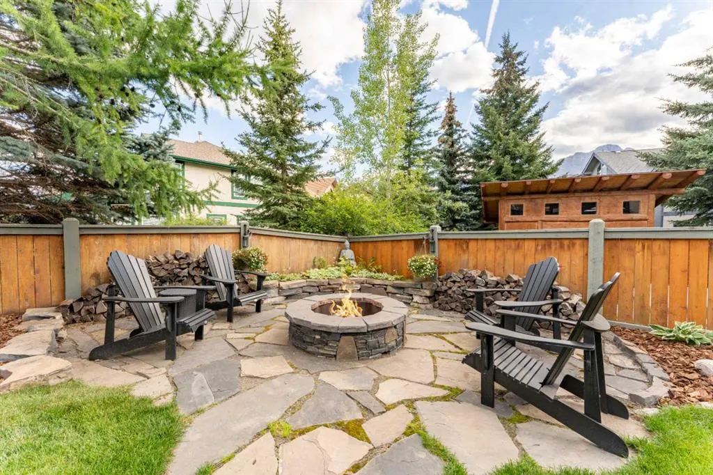 101 Wapiti Close