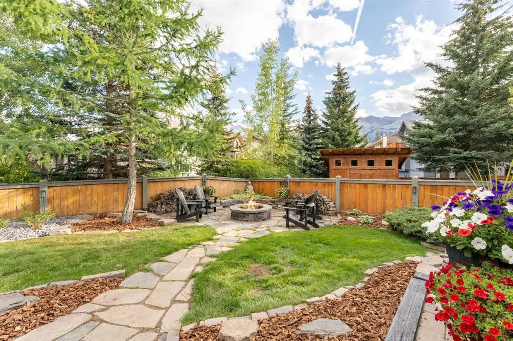 101 Wapiti Close