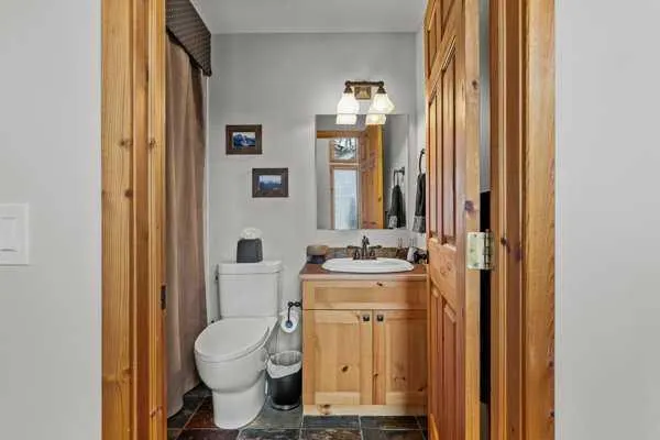 101 Wapiti Close