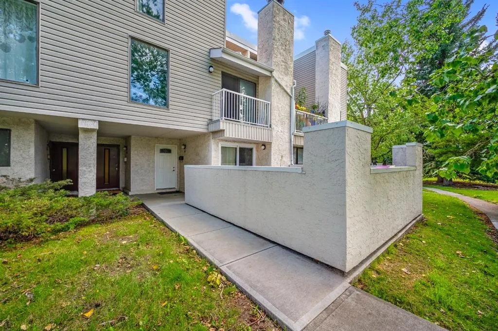 3500 Varsity Drive NW, #2417