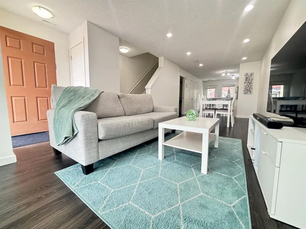 2400 Ravenswood View SE, #1513