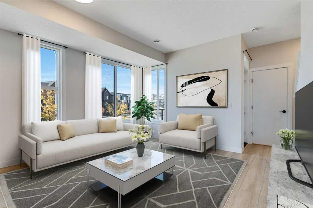 380 Seton Villas SE, #121