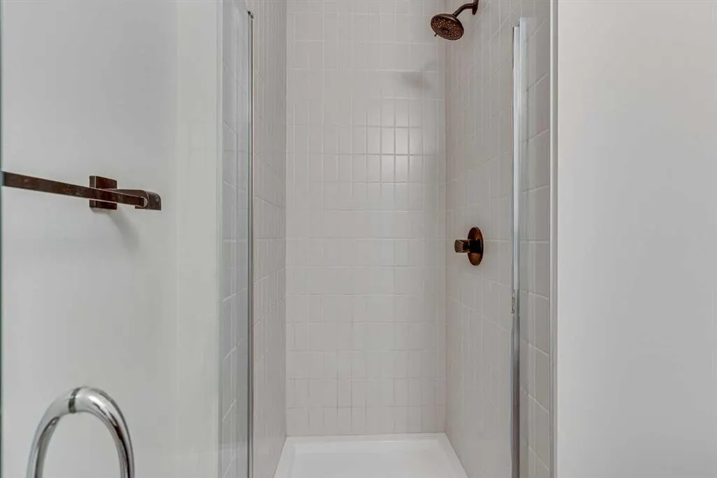 380 Seton Villas SE, #121