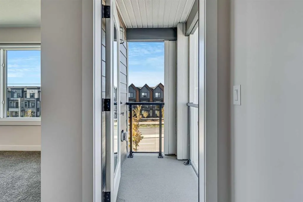 380 Seton Villas SE, #121