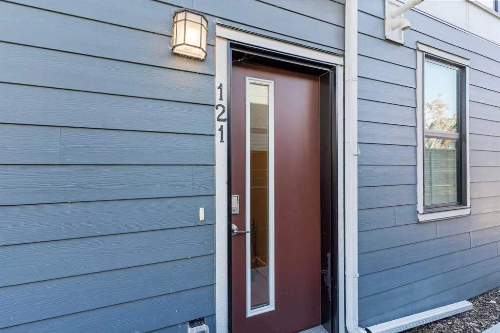 380 Seton Villas SE, #121