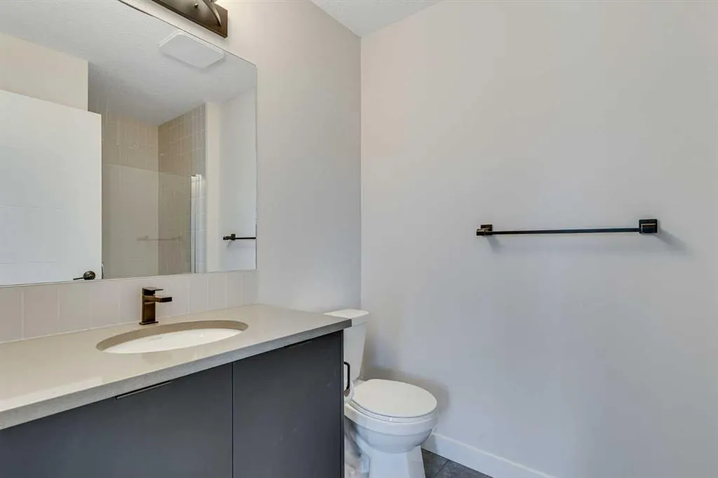 380 Seton Villas SE, #121