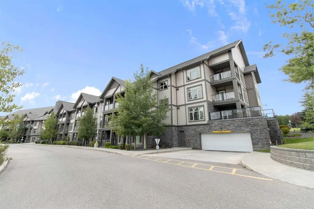 15 Aspenmont Heights SW, #103