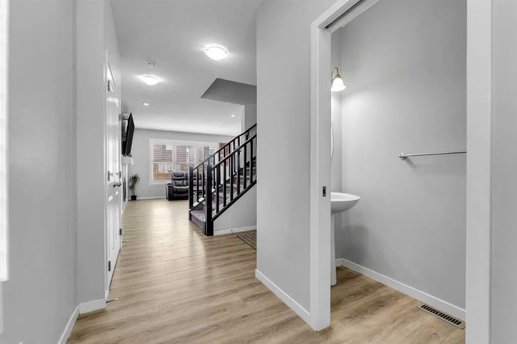 146 Red Sky Crescent NE