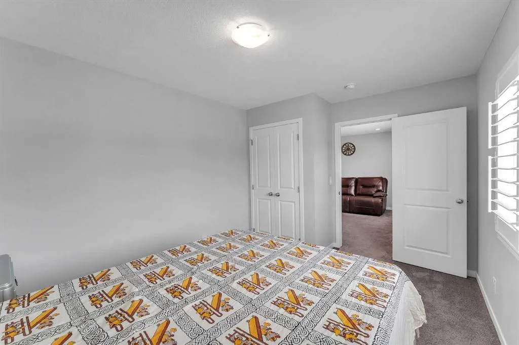 146 Red Sky Crescent NE