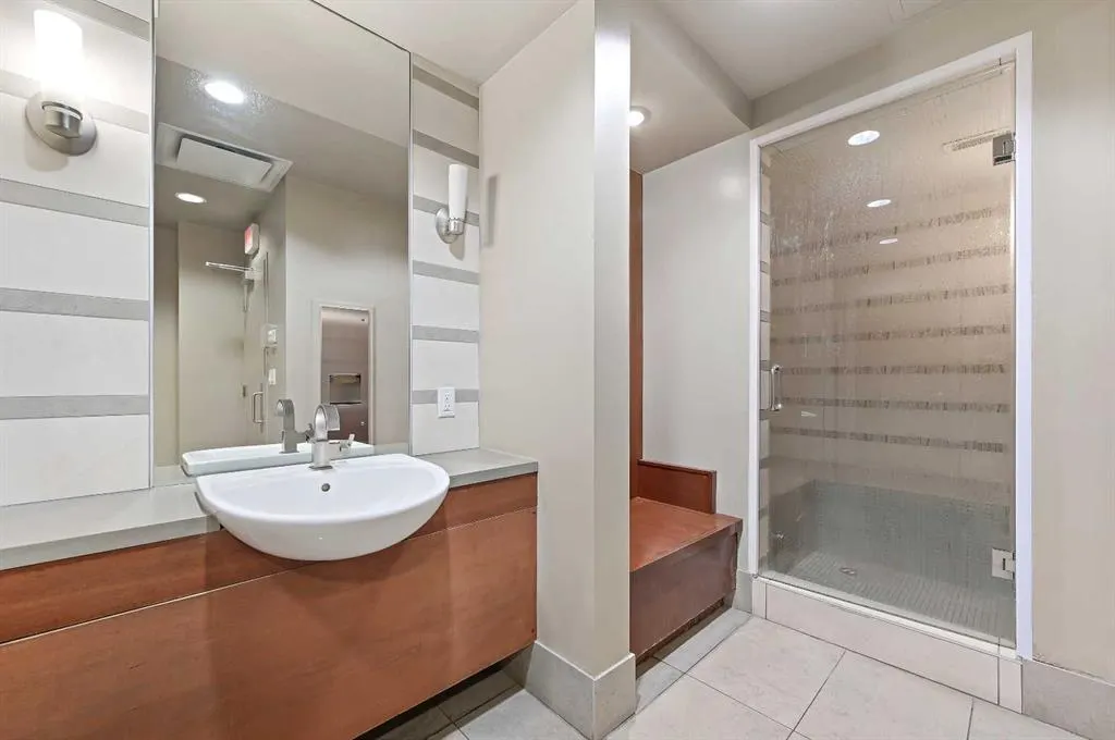 1118 12 Avenue SW, #1307