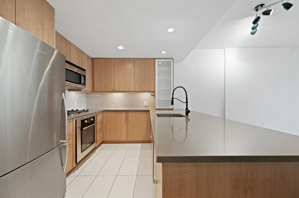 1118 12 Avenue SW, #1307