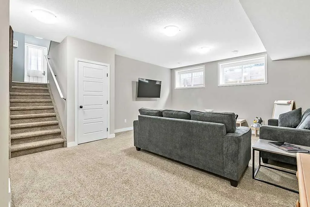 443 Seclusion Valley Drive
