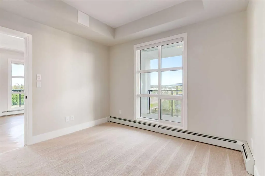330 Dieppe Drive SW, #302
