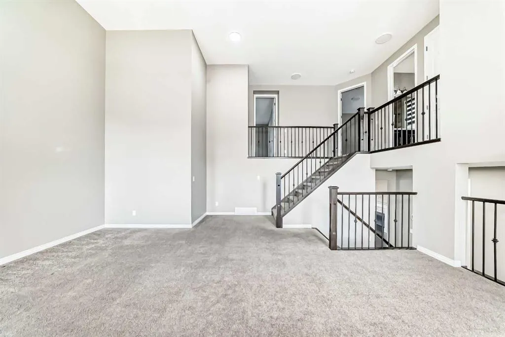 222 Cityside Road NE