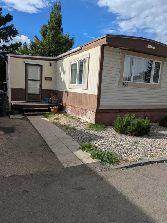 5301 2 Street, #109