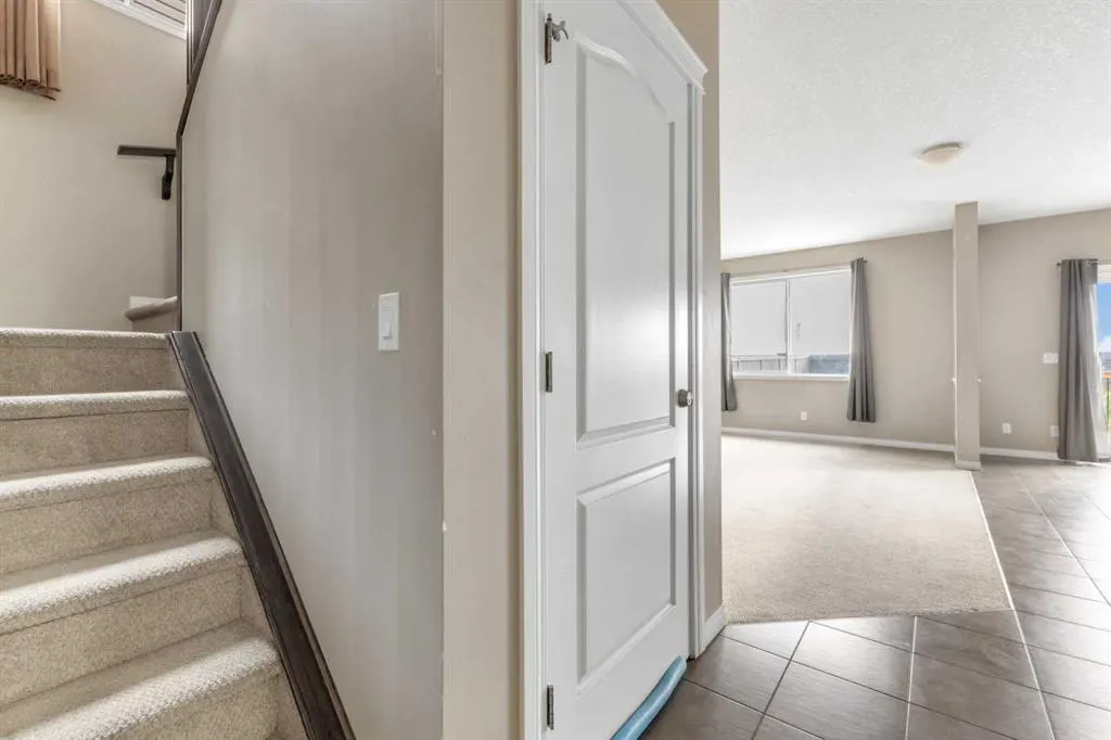 396 Skyview Shores Manor NE