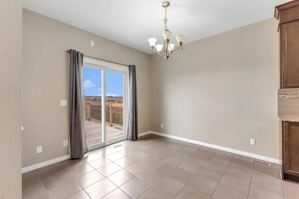 396 Skyview Shores Manor NE