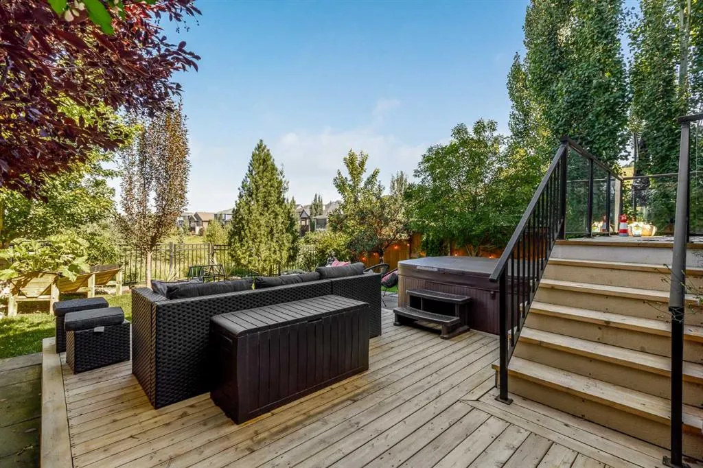 10 Cranbrook Hill SE