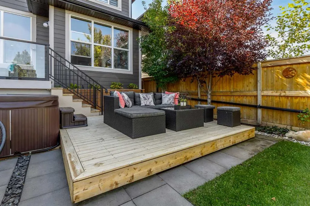 10 Cranbrook Hill SE