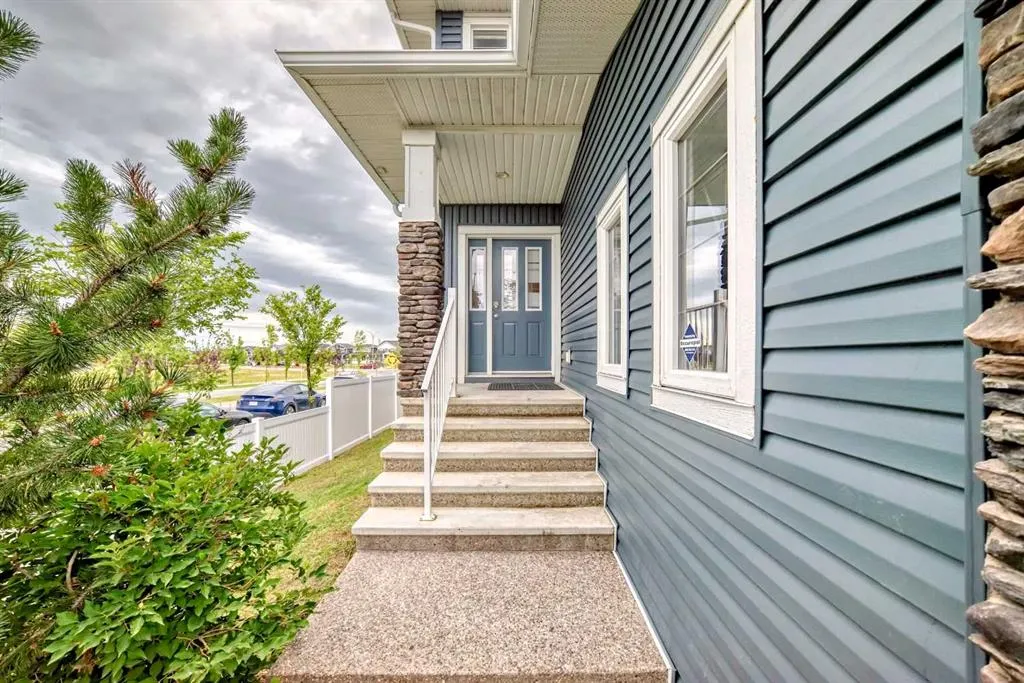 4 Redstone Park NE