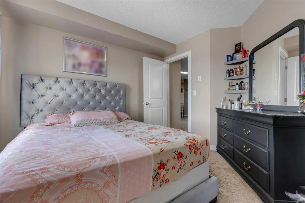 15 Saddlestone Way NE, #407