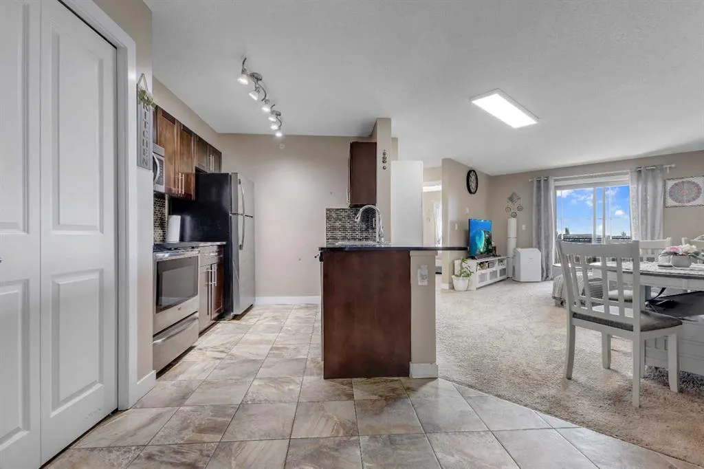 15 Saddlestone Way NE, #407