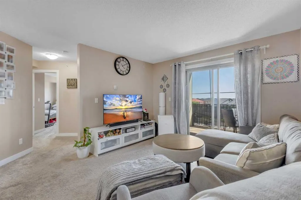 15 Saddlestone Way NE, #407