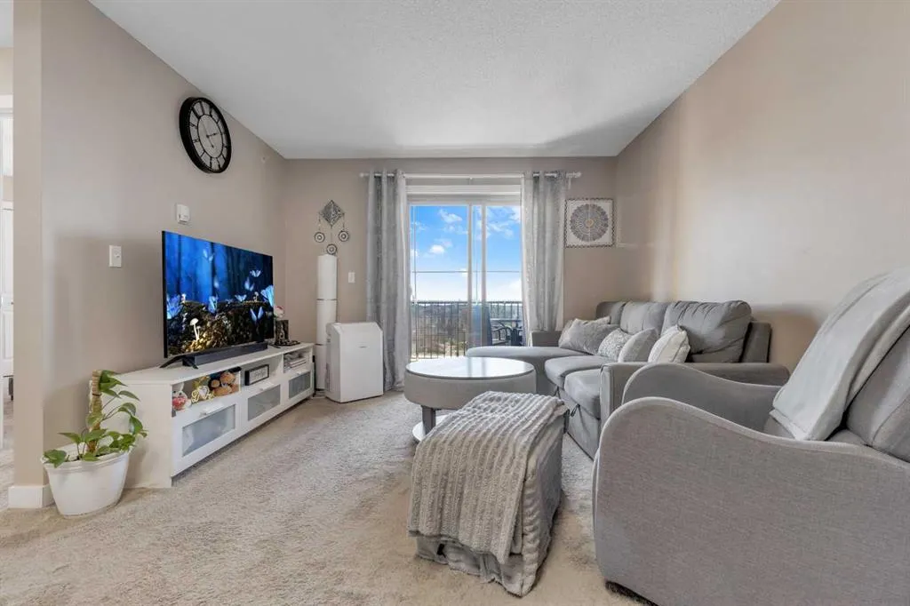 15 Saddlestone Way NE, #407