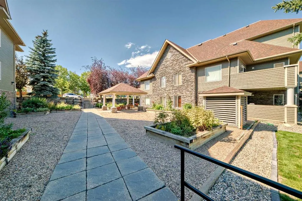 1000 Millrise Point SW, #1412