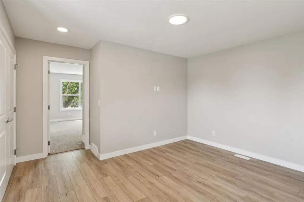 18 Alderwood Close SE