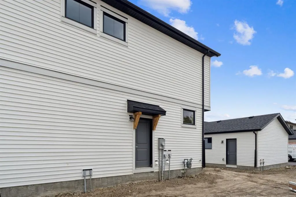18 Alderwood Close SE