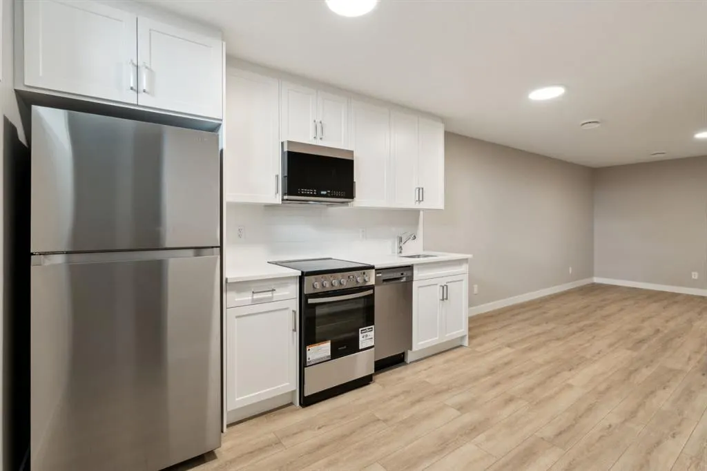 18 Alderwood Close SE
