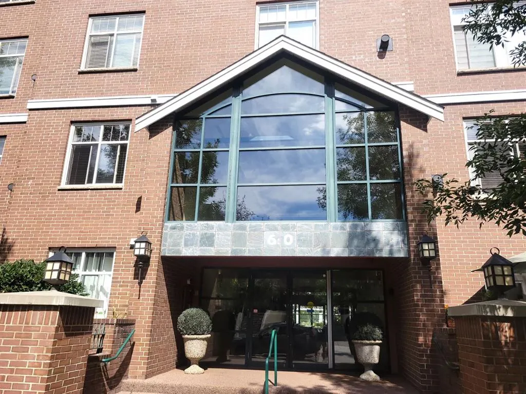 60 24 Avenue SW, #408