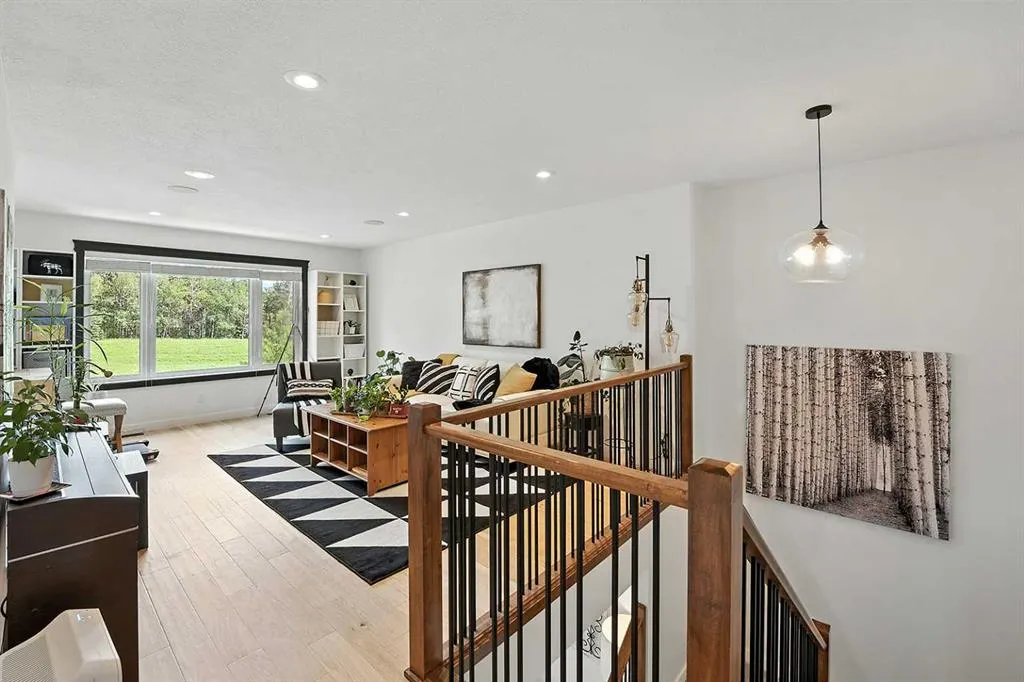 66 Grove Close