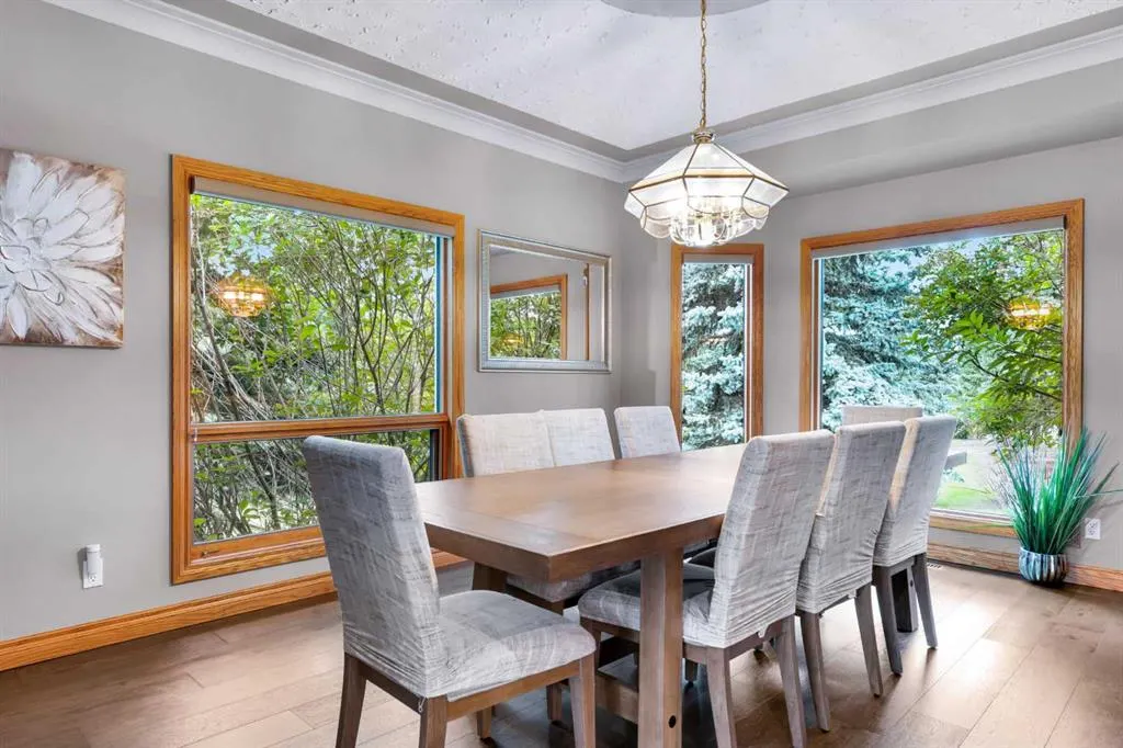 30 Springland Manor Drive