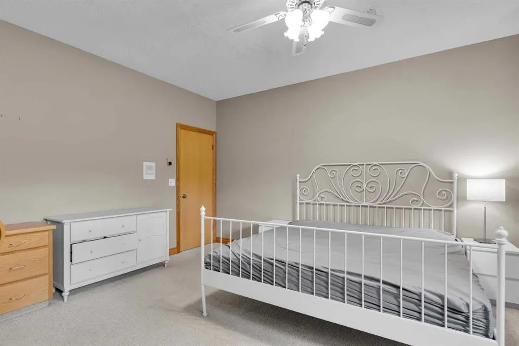 30 Springland Manor Drive
