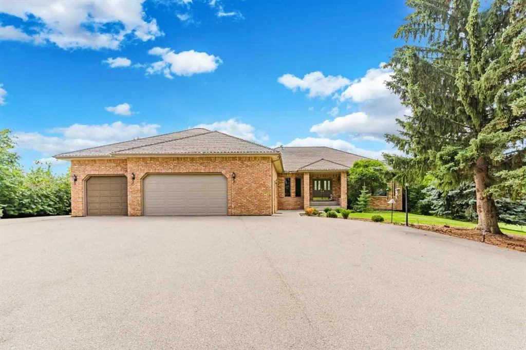 30 Springland Manor Drive