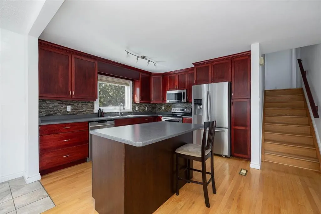 145 Dundas Road