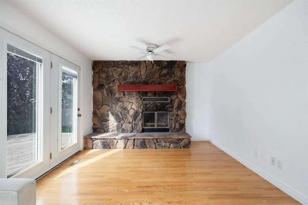 145 Dundas Road