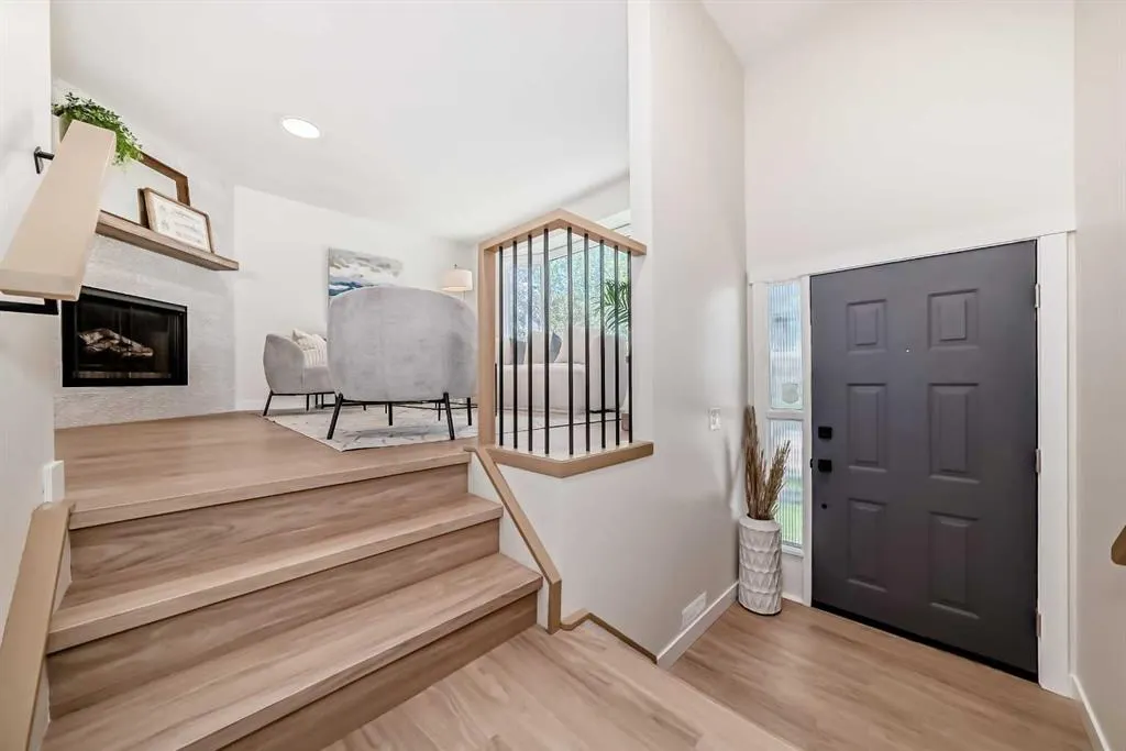 102 Sunbank Way SE