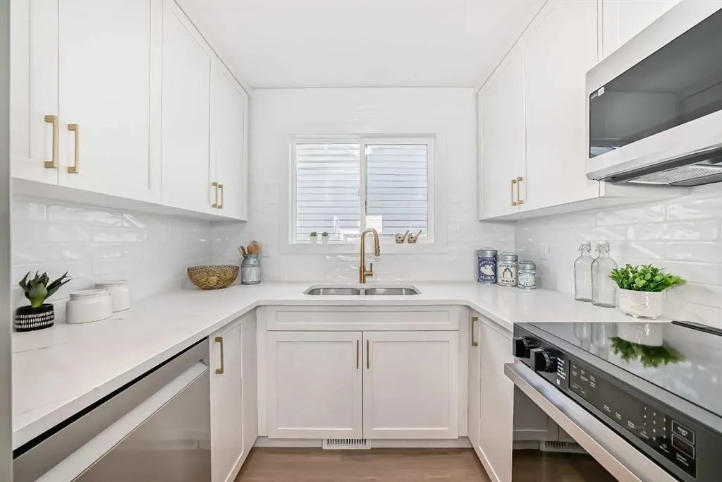 102 Sunbank Way SE
