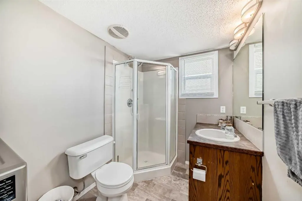 108 Hillview Drive