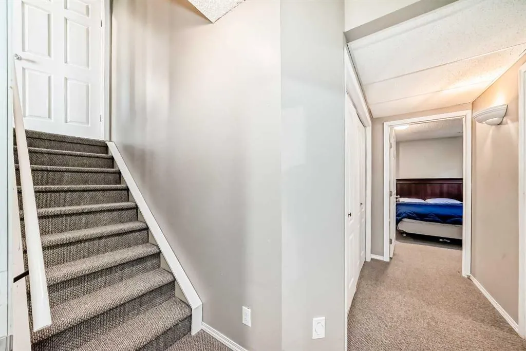 108 Hillview Drive