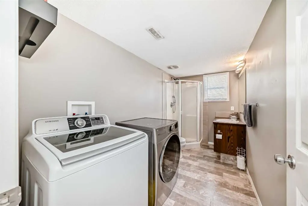 108 Hillview Drive