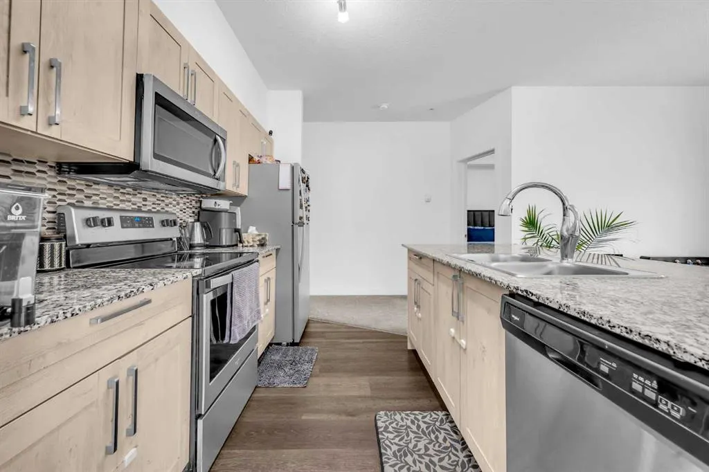 4641 128 Avenue NE, #4115