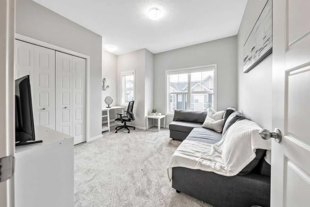 250 Fireside View, #1102