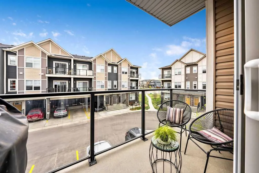 250 Fireside View, #1102