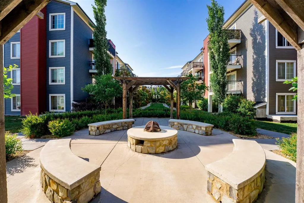 755 copperpond Boulevard SE, #3411